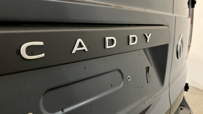 Volkswagen Caddy Cargo C20 Diesel 2.0 TDI 102 Commerce Plus Van [Assistance] - Image 27
